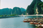 Lai Chau car rental to Quang Tri is the thing you looking for? How far is Quang Tri Vietnam from Lai Chau, Vietnam? How much is Lai Chau car rental to Quang Tri?How many miles and how many kilometerse is it betwen Lai Chau and Quang Tri