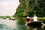 Quang Binh car rental to Son La is the thing you looking for? How far is Son La, Vietnam from Quang Binh, Vietnam? How much is Quang Binh car rental to Son La? How many miles and how many kilometerse is it betwen Quang Binh and Son La?