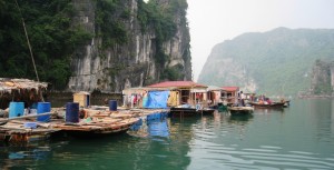 Quang Ninh car rental to Thai Nguyen is the thing you looking for? How far is Thai Nguyen Vietnam from Quang Ninh, Vietnam? How much is Quang Ninh car rental to Thai Nguyen? How many miles and how many kilometerse is it betwen Quang Ninh and Thai Nguyen?