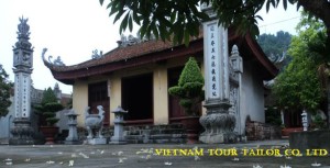 Tay Ninh car rental to Ho Chi Minh is the thing you looking for? How far is Ho Chi Minh Vietnam from Tay Ninh, Vietnam? How much is Tay Ninh car rental to Ho Chi Minh? How many miles and how many kilometerse is it betwen Tay Ninh and Ho Chi Minh?