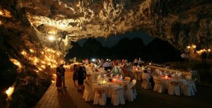 Thua Thien- Hue car rental to Hoa Binh is the thing you looking for? How far is Hoa Binh Vietnam from Thua Thien- Hue, Vietnam? How much is Thua Thien- Hue car rental to Hoa Binh? How many miles and how many kilometerse is it betwen Thua Thien- Hue and Hoa Binh?