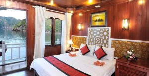Tra Vinh car rental to Quang Nam is the thing you looking for? How far is Quang Nam Vietnam from Tra Vinh, Vietnam? How much is Tra Vinh car rental to Quang Nam? How many miles and how many kilometerse is it betwen Tra Vinh and Quang Nam?