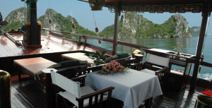 Tuyen Quang car rental to Quang Ngai is the thing you looking for? How far is Quang Ngai Vietnam from Tuyen Quang, Vietnam? How much is Tuyen Quang car rental to Quang Ngai? How many miles and how many kilometerse is it betwen Tuyen Quang and Quang Ngai?