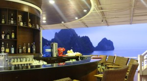 Vinh Long car rental to Da Nang is the thing you looking for? How far is Da Nang Vietnam from Vinh Long, Vietnam? How much is Vinh Long car rental to Da Nang? How many miles and how many kilometerse is it betwen Vinh Long and Da Nang?