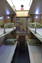 Vinh Long car rental to Long An is the thing you looking for? How far is Long An Vietnam from Vinh Long, Vietnam? How much is Vinh Long car rental to Long An? How many miles and how many kilometerse is it betwen Vinh Long and Long An?