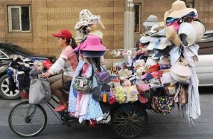 Vinh Phuc car rental to Hai Phong is the thing you looking for? How far is Hai Phong Vietnam from Vinh Phuc, Vietnam? How much is Vinh Phuc car rental to Hai Phong? How many miles and how many kilometerse is it betwen Vinh Phuc and Hai Phong?