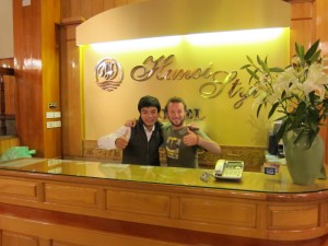 Yen Bai car rental to Ha Noi is the thing you looking for? How far is Ha Noi Vietnam from Yen Bai, Vietnam? How much is Yen Bai car rental to Ha Noi? How many miles and how many kilometerse is it betwen Yen Bai and Ha Noi?