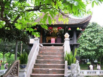 One Pillar Pagoda Hanoi is a place not to miss in Hanoi