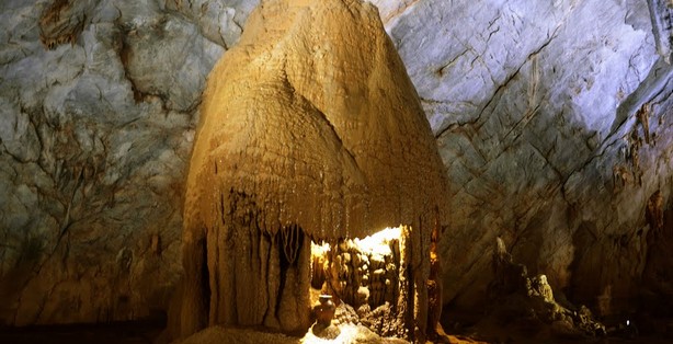 Phong nha Ke Bang cave tour in Vietnam