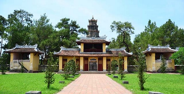 Thien Mu Pagoda Hue city Vietnam is a top places to visit in Hue
