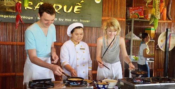 Tra Que village cooking class in Hoian