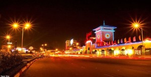 How much is Hanoi car rental to Yen Bai ? Get the distance below, and look at the map. If we can drive from Hanoi to Yen Bai . The map will show you how to drive from