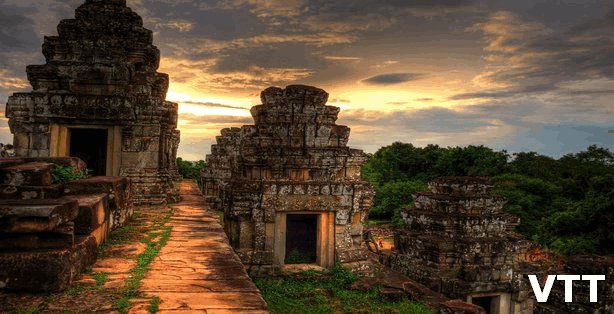 PHNOM BAKHENG Temple is a top place to visit in Siem Reap Cambodia