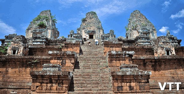 Pre Rup Temple is one of the best places to visit in Siem Reap Cambodia