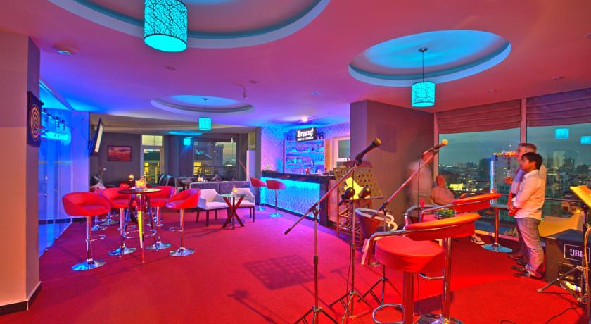 Colina Boutique Hotel & Breezy Sky Bar 15