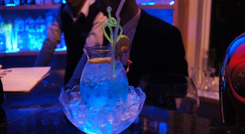 Colina Boutique Hotel & Breezy Sky Bar 20