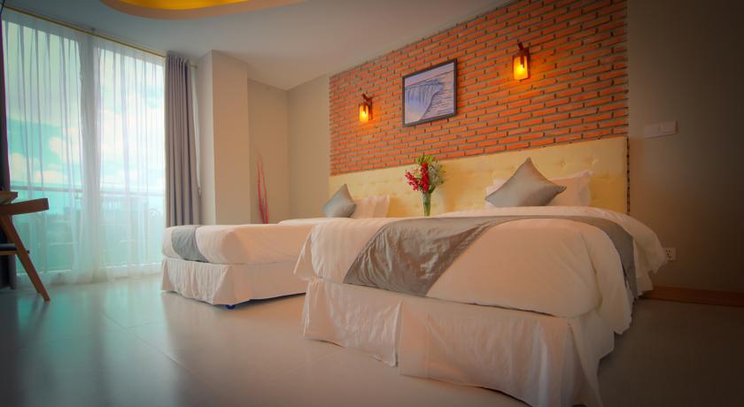 Colina Boutique Hotel & Breezy Sky Bar 30