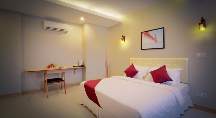 Colina Boutique Hotel & Breezy Sky Bar 33