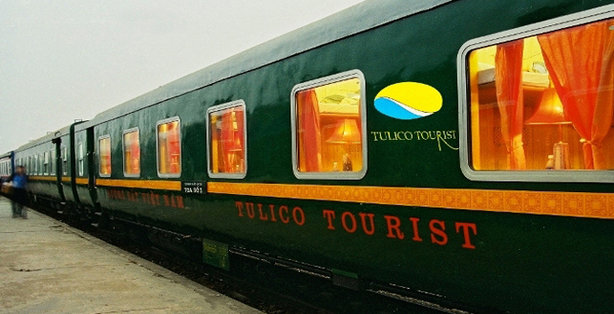 Tulico Express train Hanoi - Sapa